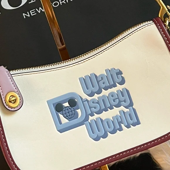 💰SOLD - C8621 - Coach X Disney Swinger 20 with Walt Disney World Motif - Picture 3 of 13
